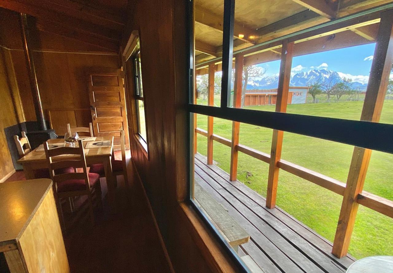 Cabanas Vista Al Paine Torres del Paine National Park Eksteriør bilde